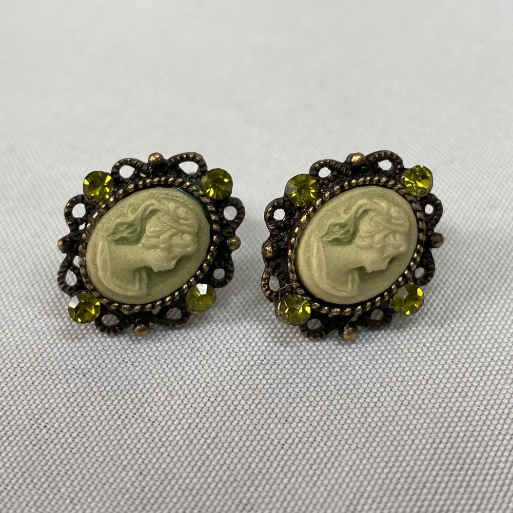 Beautiful dainty green rhinestone Cameo earrings